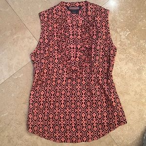 Vineyard Vines Sleeveless Black and Pink Print Top with Ruffle Detail Size 2
